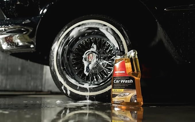 Mothers California Gold High Performance Car Wash, 48 oz. — pH Balanced, Eco-Friendly, Super-Sudsy, Foam Cannon, Safely Cleans Without Stripping Wax, Sealant or Coating, Removes Dirt & Grime (05648)