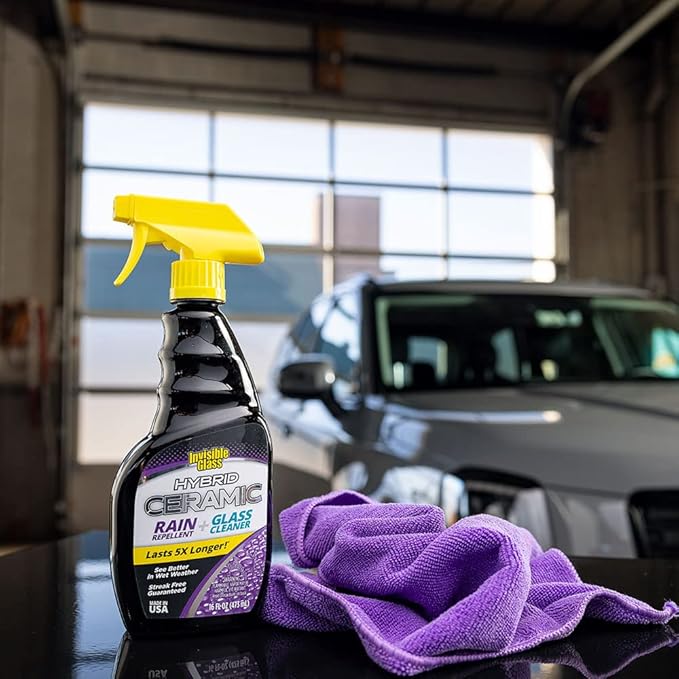 Invisible Glass 92183-4PK Hybrid Ceramic Rain Repellent and Glass Cleaner Cleans and Protects Car Windows and Windshields with Long-Lasting Water-Repellent Si02 Technology, 16 Fl Oz, Pack of 4