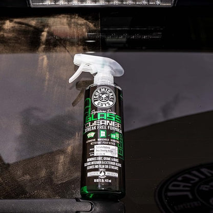 Chemical Guys CLD_202 Signature Series Glass Cleaner (Works on Glass, Windows, Mirrors, Navigation Screens & More; Car, Truck, SUV and Home Use), Ammonia Free & Safe on Tinted Windows, 128 fl oz