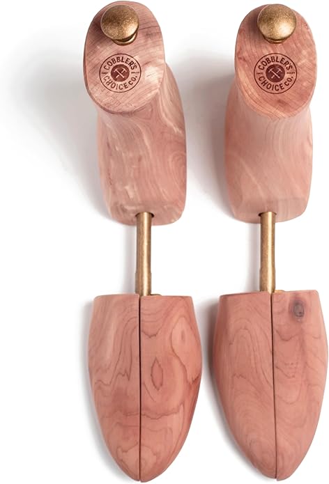 Cobbler's Choice Men's Cedar Boot Tree - All Natural Aromatic Cedar Wood - Premium Construction & Unbeatable Quality