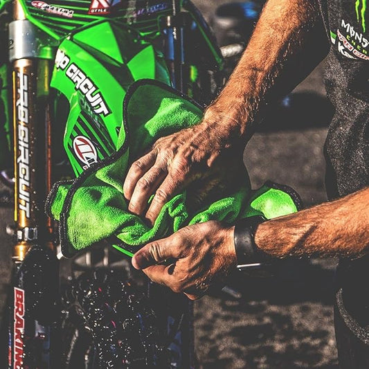 Slick Products Starter Bundles for Car, Truck, Motorcycle, UTV, Dirt Bike, Side by Side, ATV, Off-Road Truck, Jeep, Boat, Jet Ski, Watercraft, Mountain Bike and More (Off-Road Starter Bundle)