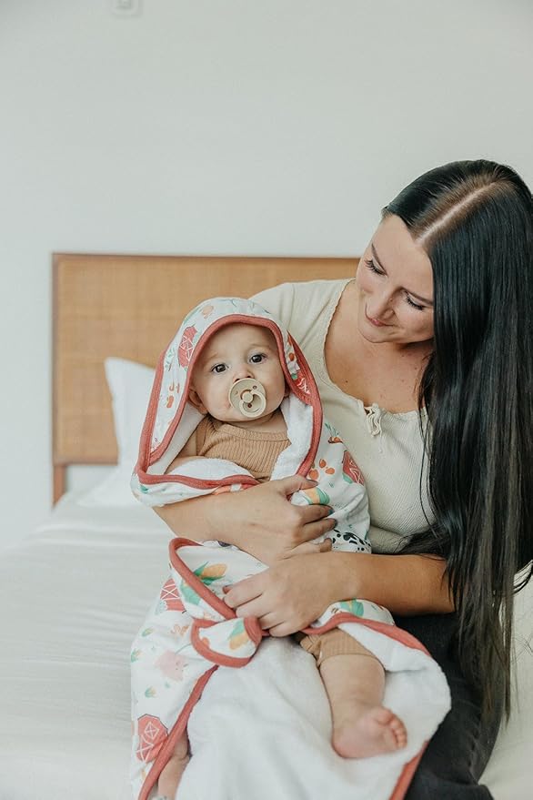 Copper Pearl Hooded Bath Towels Premium Knit/Terry Cloth Baby Towels with Hood, Pockets, and Cool Designs - Great to Gift and Make Bath Time Fun - Baby Bath Towel, Farmstead