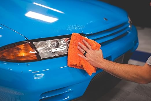 P & S PROFESSIONAL DETAIL PRODUCTS Bead Maker with 4 Eagle Edgeless Microfiber Towels by The Rag Company - Paint Protectant & Sealant, Long Lasting Gloss Enhancement, Hydrophobic Finish (1 Gallon)