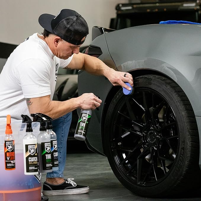 Tire GSS – XiO2™ Tire Shine Spray with Graphene Forms Tri-Molecular Bond to Rubber – Water-Resistant, Long-Lasting Protection – Satin Black Finish – Easy, No-Sling Application with Applicator Pad