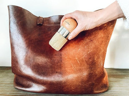 Skidmore’s Leather Cream: All-Natural, Non-Toxic Leather Conditioner, Made in USA Since 1984. Water Repellent Formula Restores Leather Couches, Car Seats, Boots, Shoes, Purses, Bags, Tack. 16 Oz