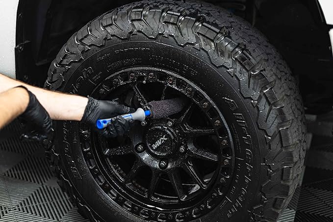 Detail Factory - Wheel Brush Mini with Interchangeable Microfiber Covers - Ultra-Soft Cleaning, Washing and Detailing Wheels, Tires, and Rims - Avalanche