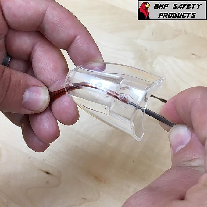 Pyramex Slip-On Clear Side Shield for Added Protection on Safety Glasses (2)