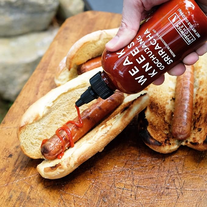 Weak Knees Gochujang Sriracha Hot Sauce, Infused with Bold Korean Gochujang Paste & Classic Spicy Sriracha, Made in the USA, 10.5oz Squeeze Bottle