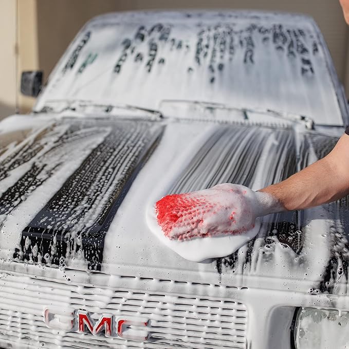 Jay Leno's Garage Car Detailing Kit with Bucket – Essential Car Cleaning Kit, Sprays, Liquids, Microfiber Towels, Applicators and Wash Mitt, All-in-One Car Detailing Kits for Interior & Exterior Care