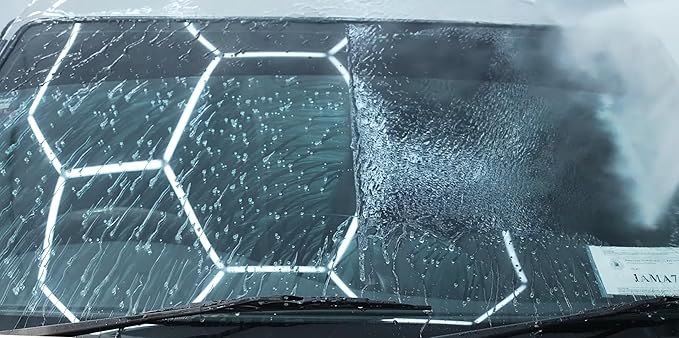 Gtechniq - G1 ClearVision Smart Glass - Improve Wet Weather Visibility; Durable Hydrophobic Coating; Chemically Bonds to Glass; Lasts 1 to 2 Years; More Easily Remove Contaminates (100 milliliters)