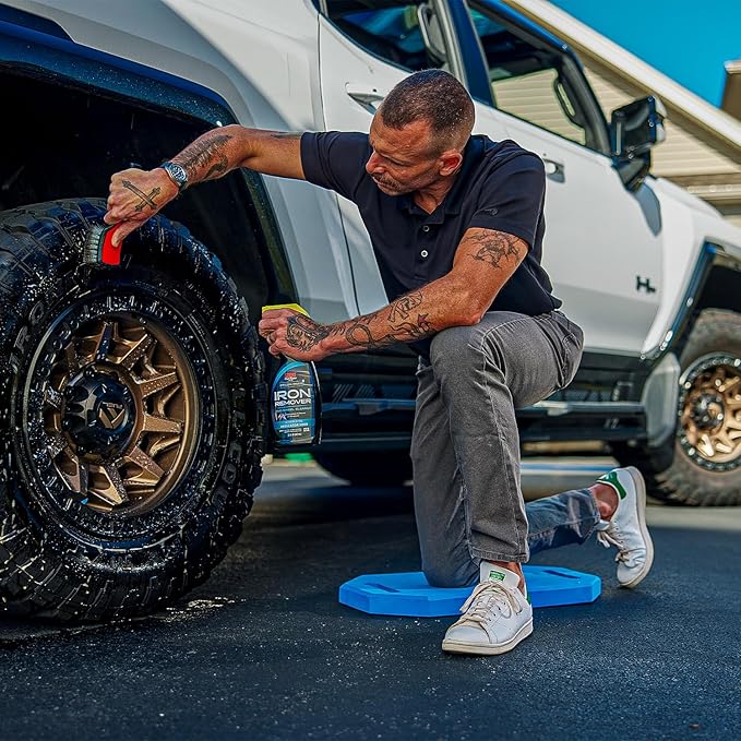 Stoner Car Care 92100-2PK Iron Remover and Wheel Cleaner – Odorless Fallout & Rust Decontaminant, Removes Brake Dust and Contaminants on Wheels, Tires, and Paint, Indicator-Free, 22 fl oz (Pack of 2)