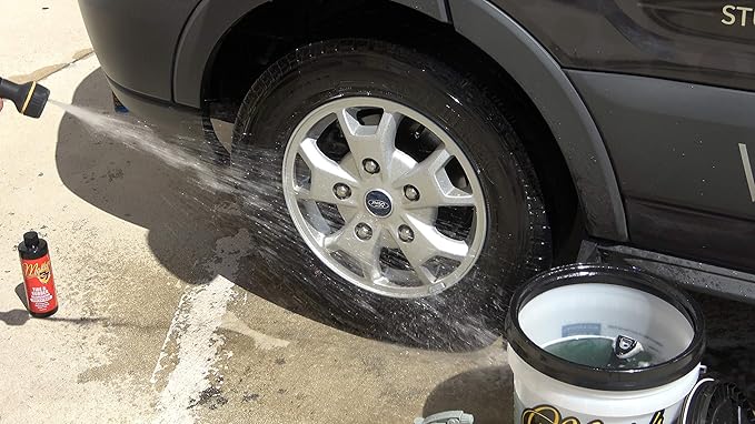McKee's 37 MK37-416 Tire & Rubber Rejuvenator Concentrate (Creates 4 Gallons of Tire Cleaner), 128 oz.